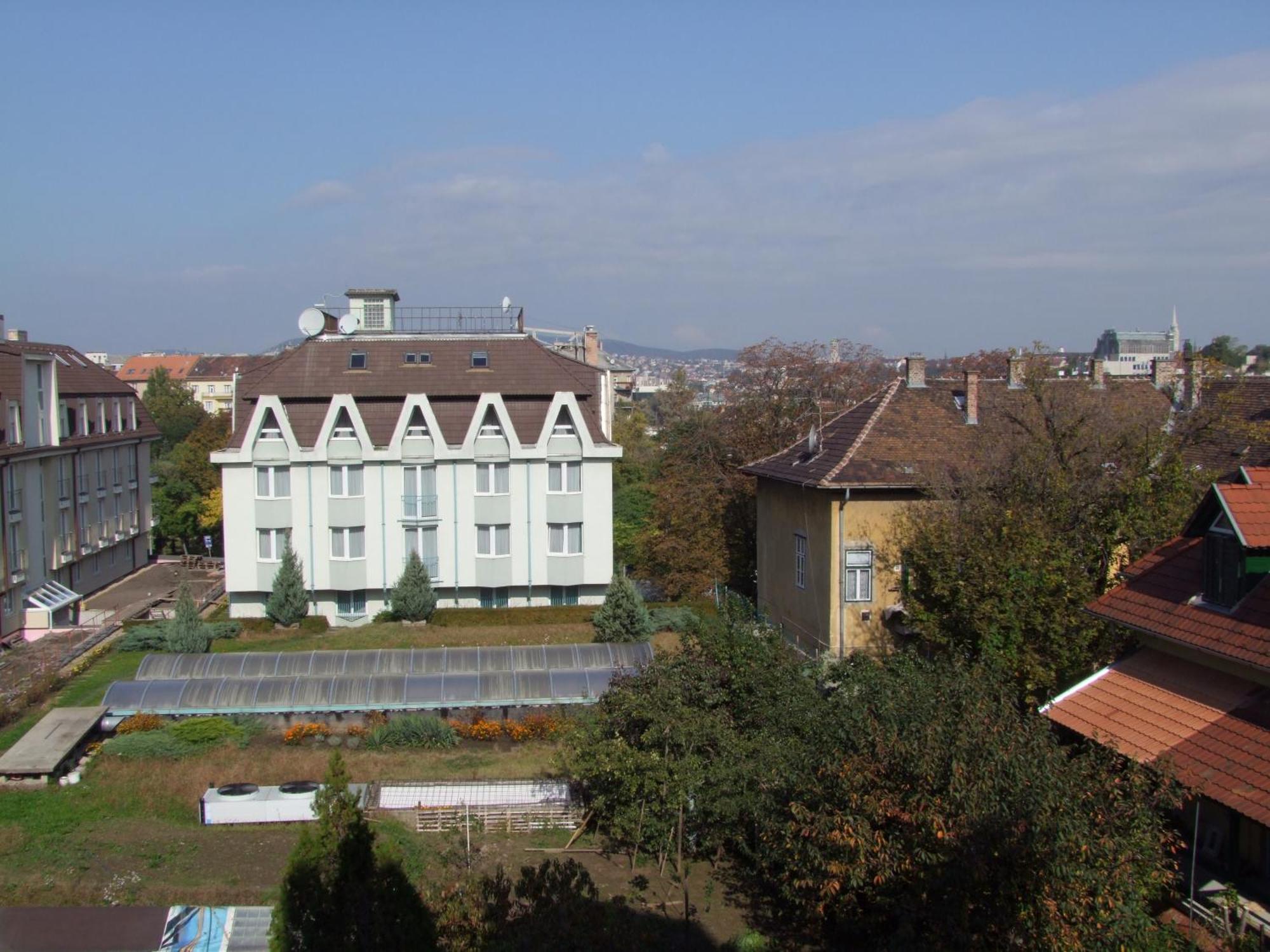 Hotel Bara Budapest — Photos 2